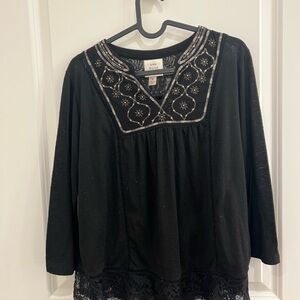 Knox Rose Black Embroidered Blouse